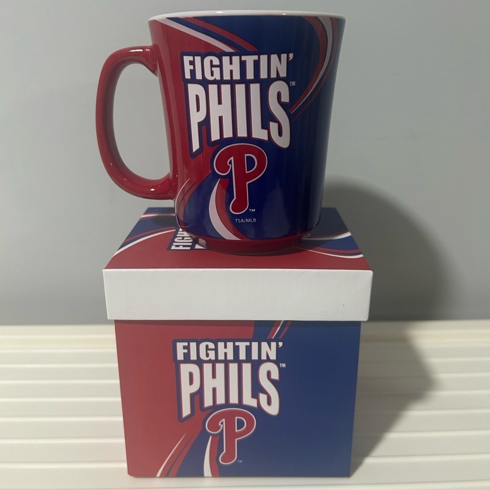 Fightin' Phils Red and Blue 14 oz Mug - Perfect for Philadelphia Phillies fans - Picture 2 of 2